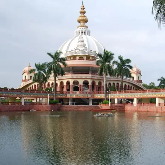 Exploring Mayapur: A Spiritual Journey with Comfortable Stay Options